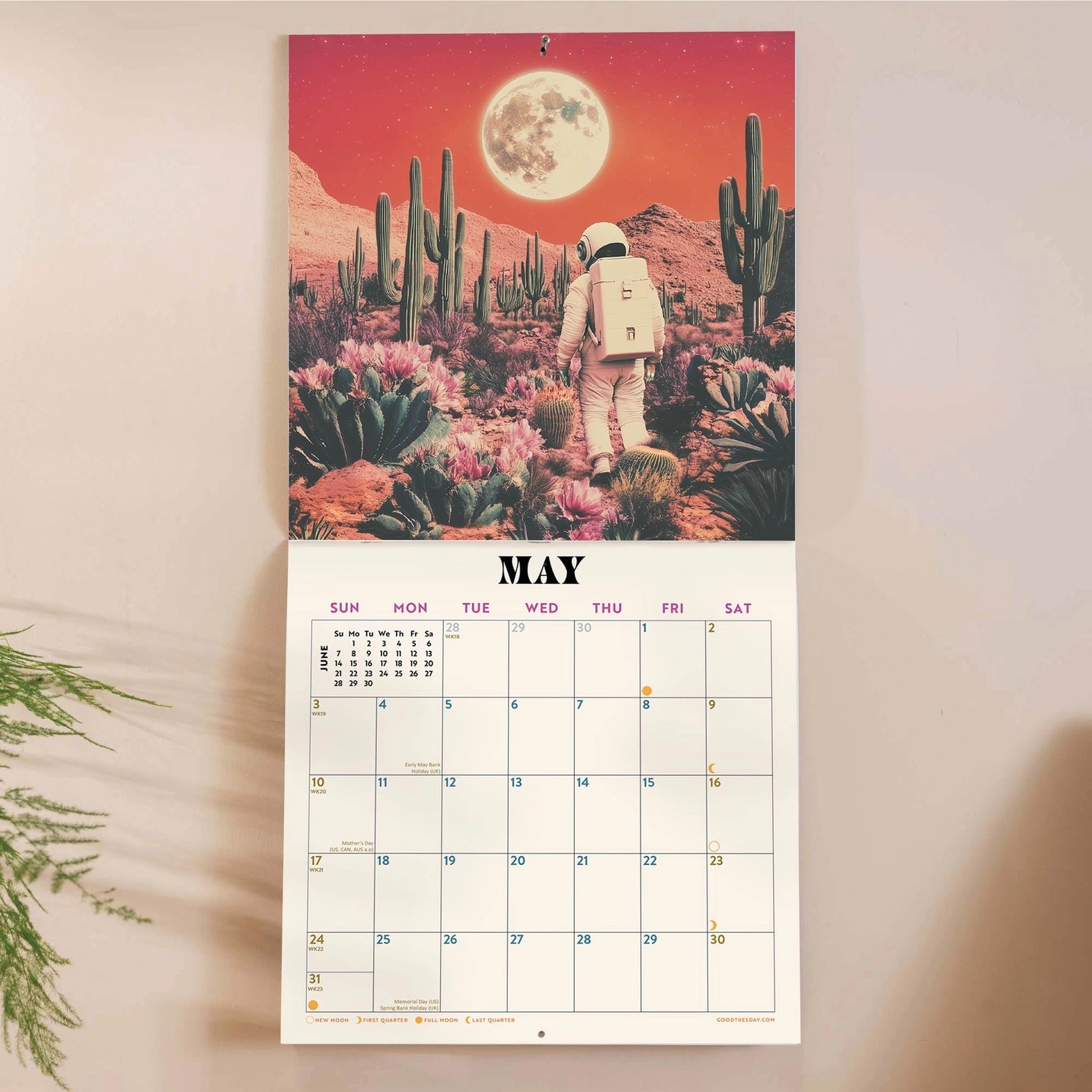 2026 Retro Future Spacescapes Calendar - Sunday Star