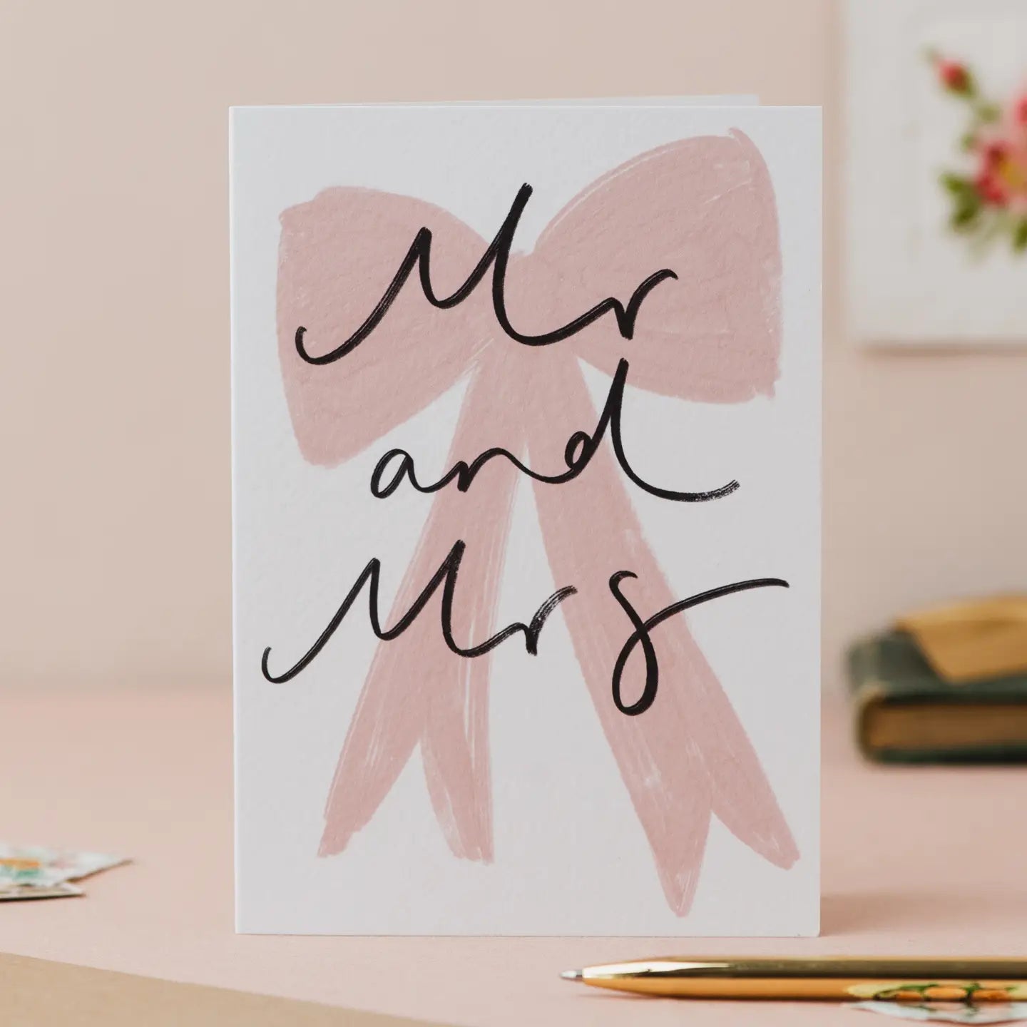 Mr & Mrs pink bow card