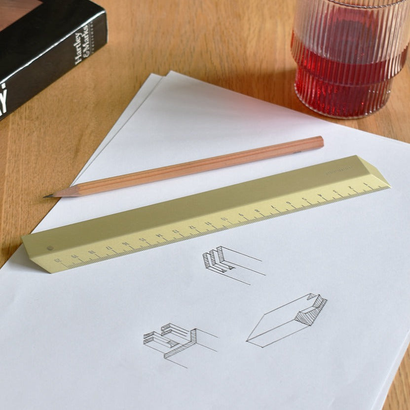Illusion Ruler