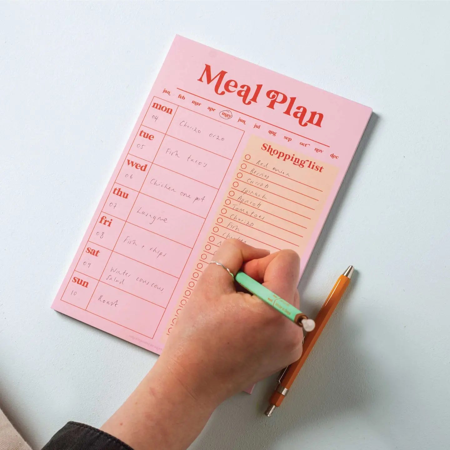 A5 Meal Planner - pink & red