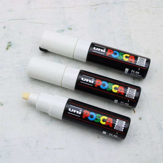 White Posca Pen - extra broad chisel, 15 - 17mm