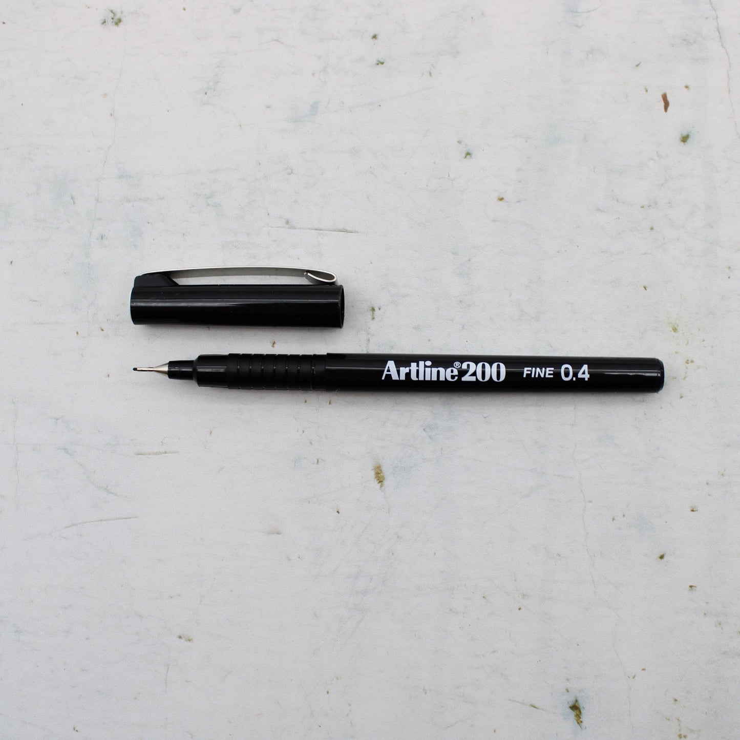 Artline 200 Pen