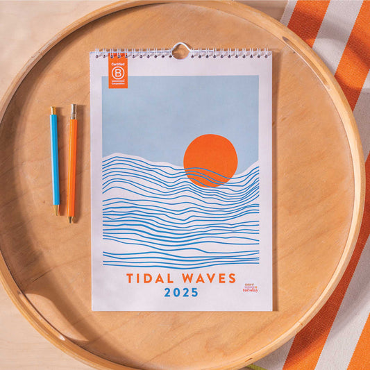 2025 Year Calendar | Tidal Waves | A4